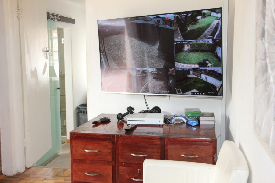 3 Bedroom Property for Sale in Strand Central Western Cape